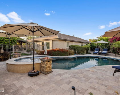 2823 E Charlotte Drive, Phoenix