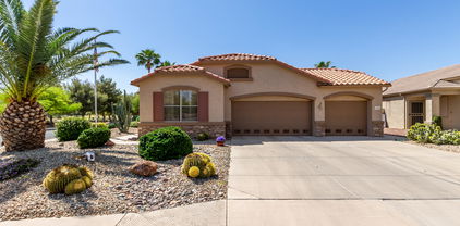 17611 W Weatherby Drive, Surprise