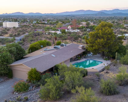 1065 S Falcon Drive, Wickenburg
