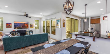 9007 W State Avenue, Glendale