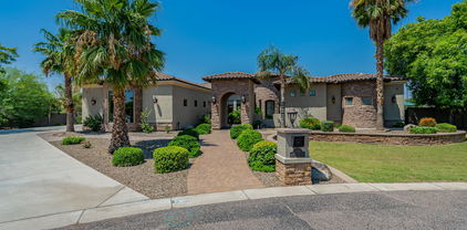 2776 E Meadowview Court, Gilbert