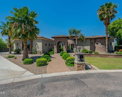 2776 E Meadowview Court, Gilbert