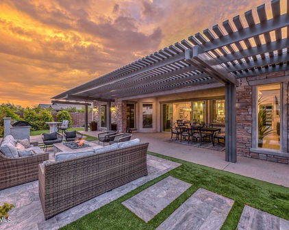 9285 W Louise Drive, Peoria