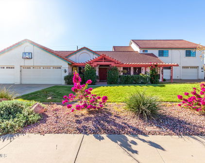 2612 N Robin Circle, Mesa