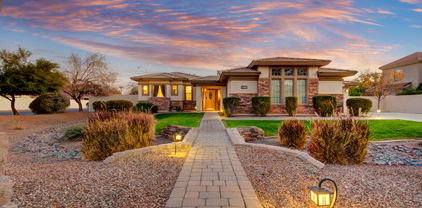 911 E Desert Inn Drive, Chandler