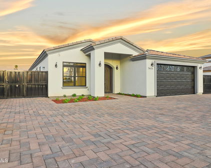 7631 N 59th Lane, Glendale
