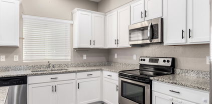 240 W Juniper Avenue Unit 1146, Gilbert