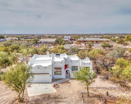310 N Mountain View Road, Apache Junction