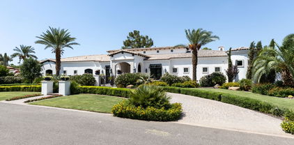 5802 E Donna Lane, Paradise Valley