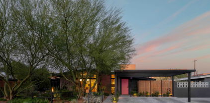 3943 N 45th Place, Phoenix