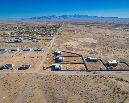 23197 W Skinner Road, Wittmann