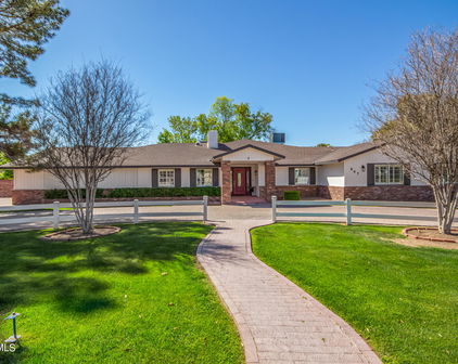 947 E Carver Road, Tempe