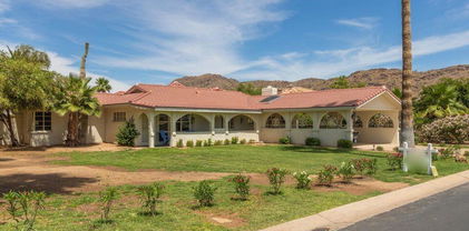 6512 N 63rd Place, Paradise Valley