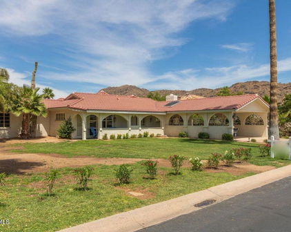 6512 N 63rd Place, Paradise Valley