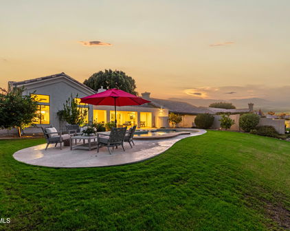 1322 W Indigo Drive, Chandler