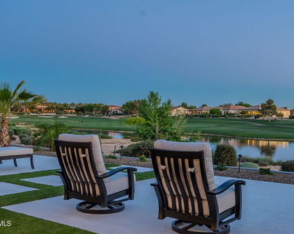 261 E Bracciano Avenue, San Tan Valley