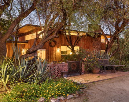 8517 N 49th Street, Paradise Valley