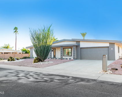 11145 W Palmeras Drive, Sun City