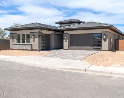 1336 E Cherrywood Place, Chandler