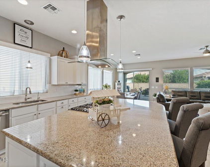 746 E Garden Basket Drive, San Tan Valley