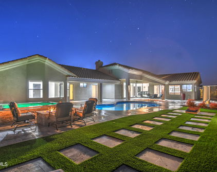 8975 S San Pablo Drive, Goodyear