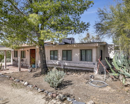 5610 E Ocotillo Road, Cave Creek