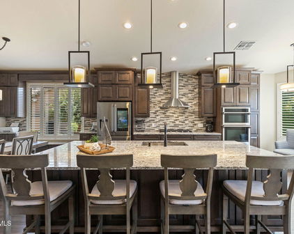 4932 S Verbena Avenue, Gilbert