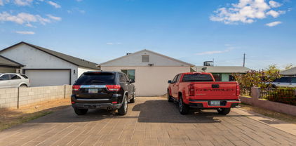 2747 E Wier Avenue, Phoenix
