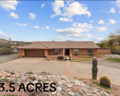 805 N Sophie Burden Drive, Wickenburg