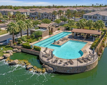 4077 S Sabrina Drive Unit 48, Chandler