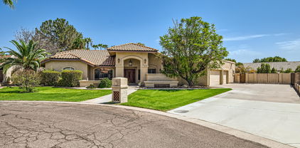 9239 S Oak Street, Tempe