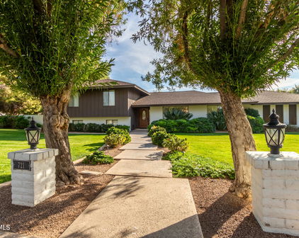 721 E Barbarita Avenue, Gilbert