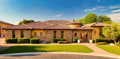 2472 E Robin Court, Gilbert