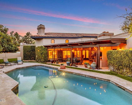 8268 S Pecan Grove Circle, Tempe