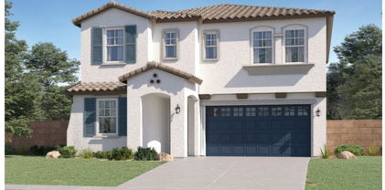 8331 E Petunia Avenue, Mesa