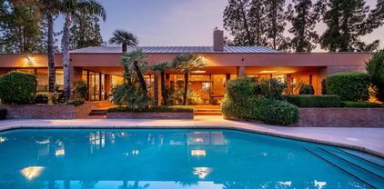 97 Biltmore Estate, Phoenix