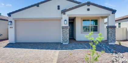 18123 W Hiddenview Drive, Goodyear