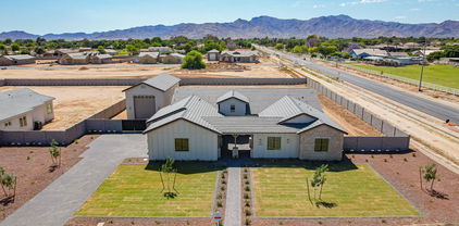 6926 N 177th Place, Waddell