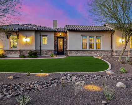 6328 W Fetlock Trail, Phoenix