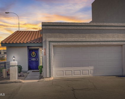 8627 N Shadow Lane, Peoria