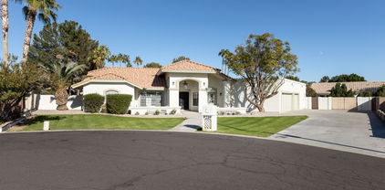 9239 S Oak Street, Tempe