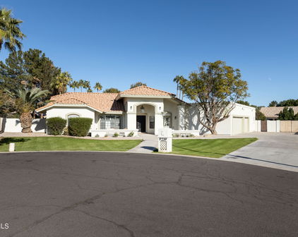 9239 S Oak Street, Tempe