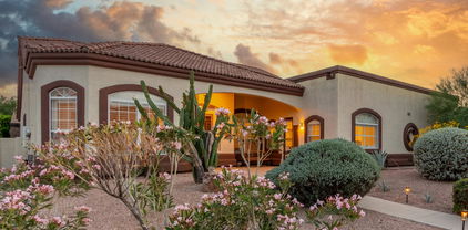 3001 E Winchcomb Drive, Phoenix
