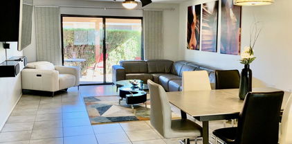 272 Leisure World --, Mesa