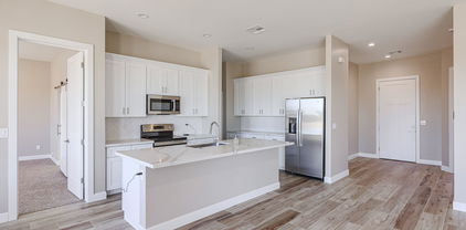 28211 N 213th Drive, Wittmann
