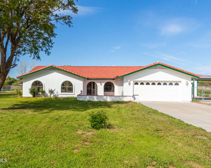 6928 N Citrus Road, Waddell