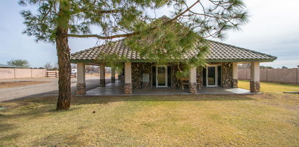 7623 N Perryville Road, Waddell