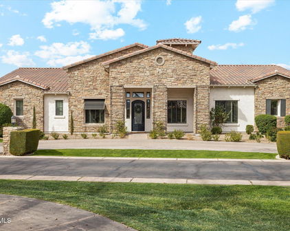 20216 E Sunset Court, Queen Creek