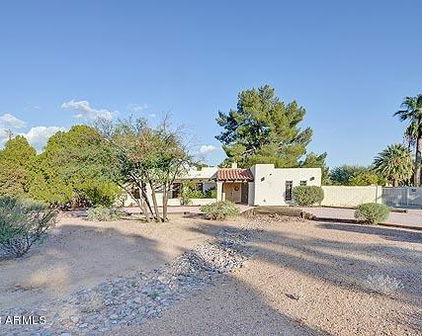 10047 N 56th Street, Paradise Valley
