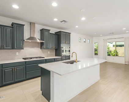 6656 W Springfield Way, Florence